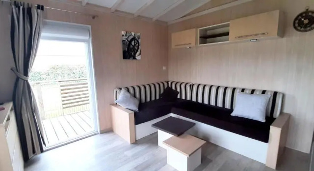Chalet de 2 chambres a Grandcamp Maisy a 200 m de la plage avec piscine partagee jardin clos et wifi