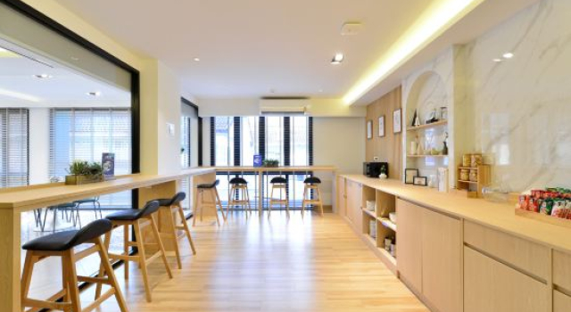 V32 Hotel, Забронировать Отель Бизнес-отели Ладпрао, 4* 5*
