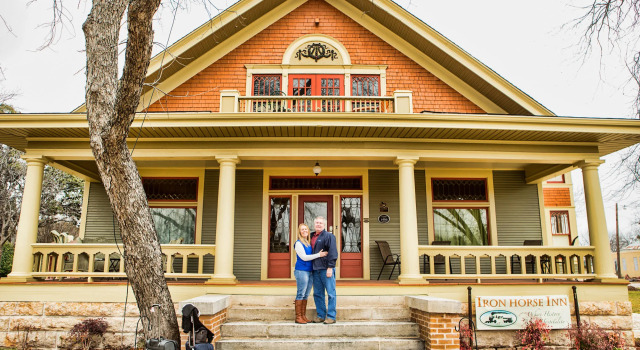 Iron Horse Inn