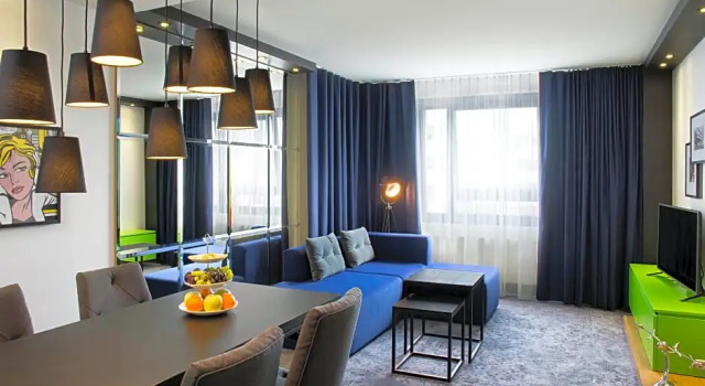 Полулюкс Standard Holiday Inn Stuttgart by IHG