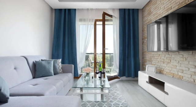 Апартаменты Deluxe Elite Apartments Sunny