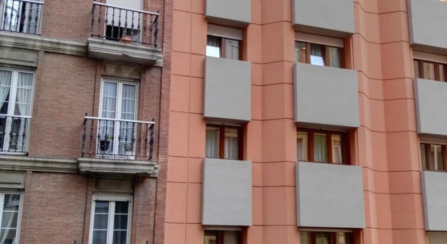 Tierra Encantada, Prenota Hotel Gijón 