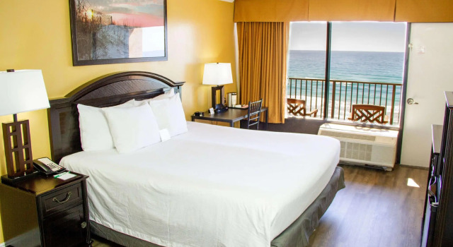 Двухместный номер Accessible Wyndham Garden Fort Walton Beach - Fully Renovated