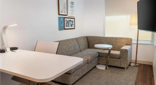 Двухместный люкс c 1 комнатой Element by Marriott Sacramento Airport