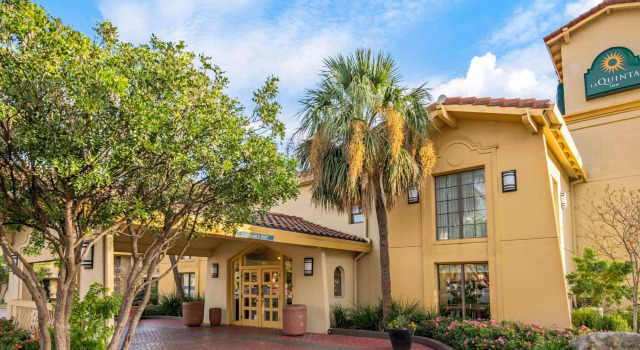 La Quinta Inn by Wyndham San Antonio Market Square