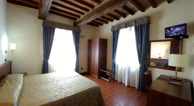 Corte Degli Estensi, Varaa Hotelli Formigine Emilia-Romagna