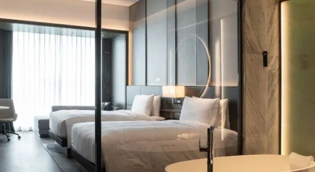 Номер Standard Renaissance Changzhou Wujin Hotel