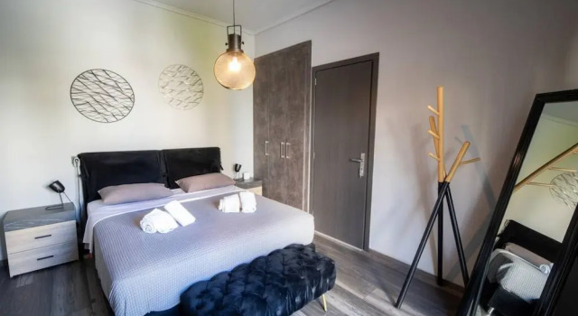 Downtown Boutique Flat, Book Boutique Volos 