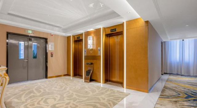 Vienna International Hotel (Xi'an Jinye Road Huamao Center Branch), Book Hotel Hoteller i Shaanxi med parkering, Parkering