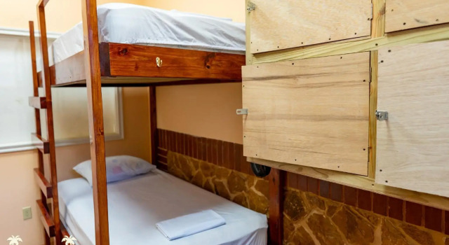 Yellow Belly Backpackers, Prenota Hotel Hotel economici a San Ignacio