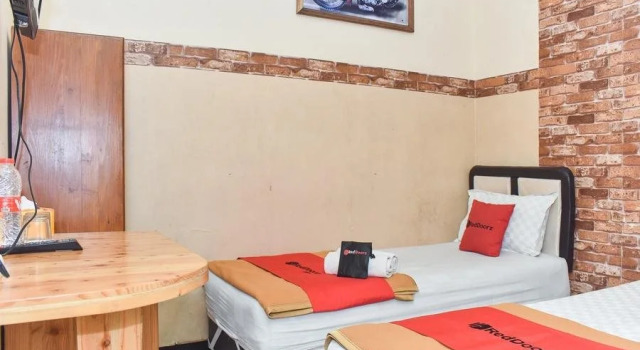 Omah Wetan Homestay