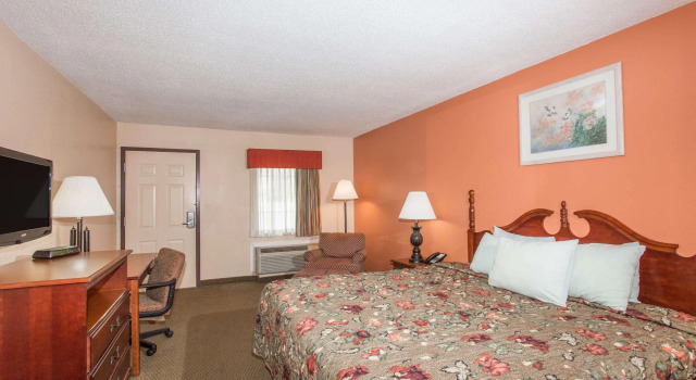 Knights Inn - Grenada MS, Book Hotel Hoteller i Grenada med parkering, Parkering