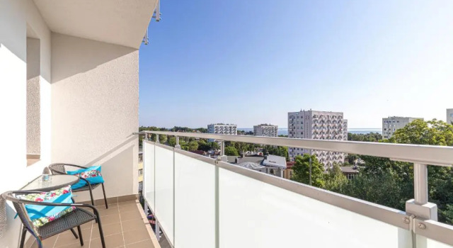 Fuerta Seaside Apartment Gdynia by Renters, Varaa Huoneisto Gdynia 