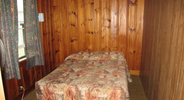 Evergreen Motor Court, Varaa Hotelli Hotellit New England uima-altaalla, Uima-allas