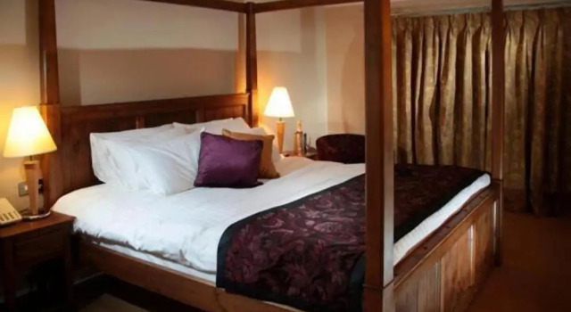Люкс Superior Roman Way Hotel A5 Cannock
