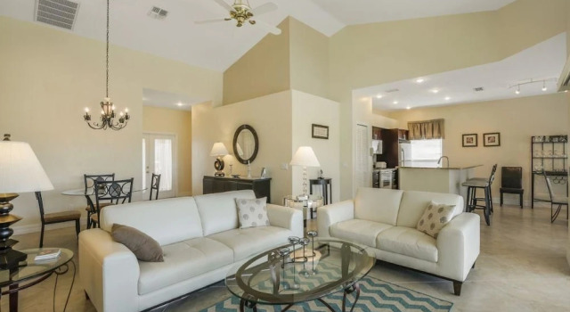Falcons Glen Blvd Home 7044, 予約 ホテル ネイプルズ Southwest Florida