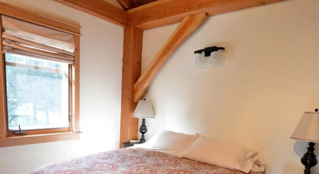 Апартаменты Carriage House Accommodations
