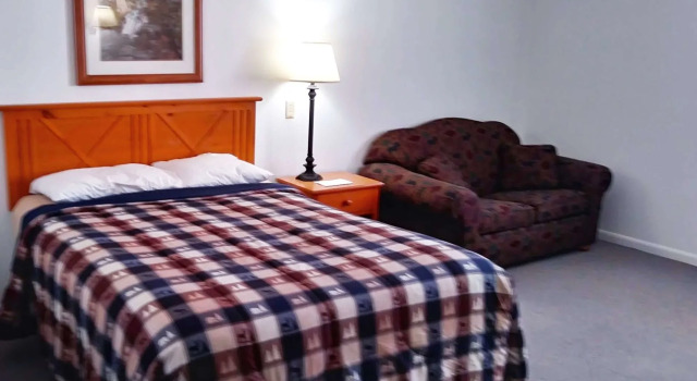 Drop Tyne Lodge, Reserva ahora Hotel Hoteles en Nebraska con aparcamiento, Aparcamiento