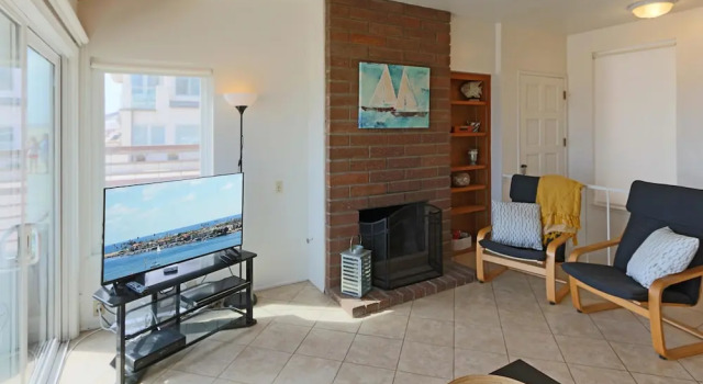3014 W. Oceanfront 1 Bedroom 1 Bathroom Townhouse, Забронировать Апартаменты/квартира Апартаменты Ньюпорт-Бич, рядом с Balboa Peninsula Beaches, Апартаменты/квартира