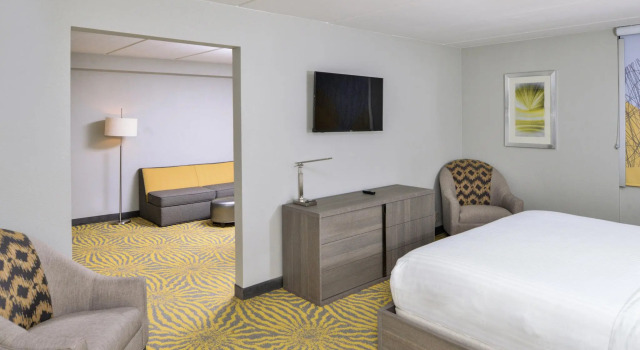 Двухместный люкс Holiday Inn Dallas-Richardson by IHG