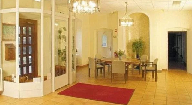 Château du Liebfrauenberg, Book Hotel  