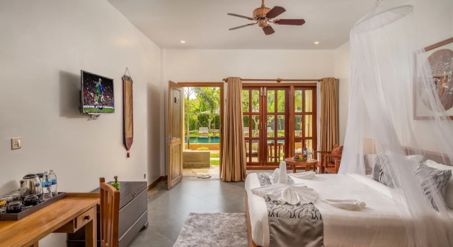 Люкс Цокольный этаж с балконом Savada Angkor Boutique Hotel