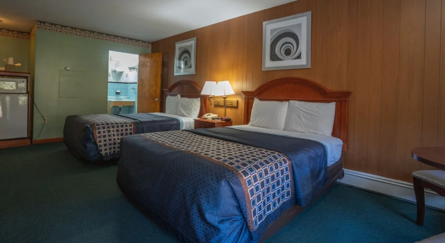 Четырёхместный номер Deluxe Mahoning Inn