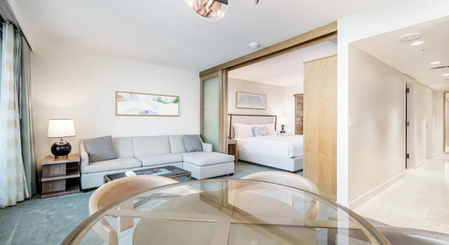 Люкс Deluxe Real Select Vacations at The Ritz-Carlton Residences, Waikiki Beach