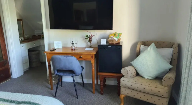 Двухместный номер Standard c 1 комнатой Wild Olive Guest House & Villa