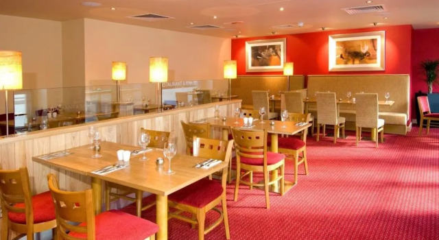 Номер Standard Premier Inn Leicester City Centre - Train Station