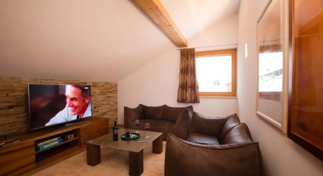 Alpenappartement Bergkönig, Rezerwuj Apartament Hotele w Bregenzerwald z parkingiem, Parking