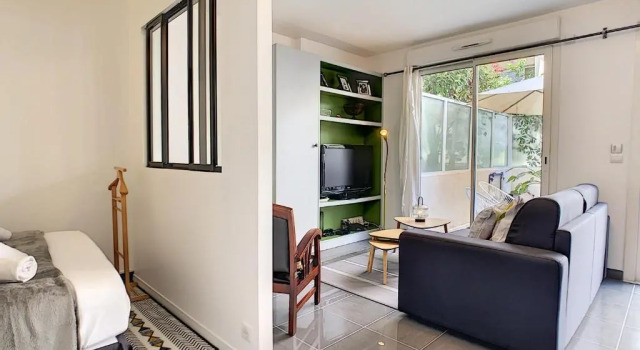 Nestor&Jeeves - BERLIOZ PATIO - Central - Residential area - Patio 20m, Забронировать Апартаменты/квартира Отели Ниццы с парковкой, Парковка