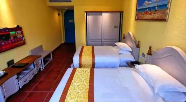 Люкс с 2 комнатами Color Village Resort Hotel
