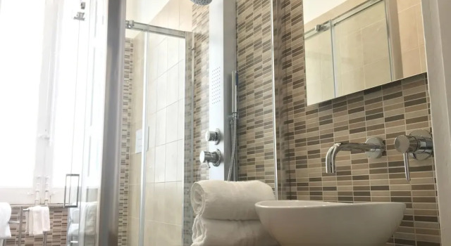 Четырёхместный номер Standard Deluxe B&B Centrocitta