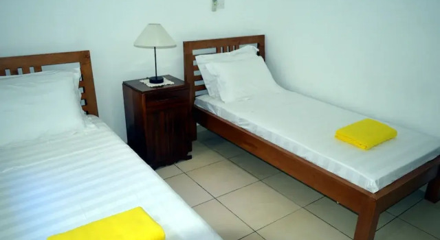 Sundown Beach Villa, Book Villa Hotels in Mahe with Parking, Parking