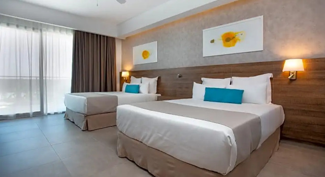 Номер Luxury с видом на тропический сад Serenade Punta Cana Beach & Spa Resort