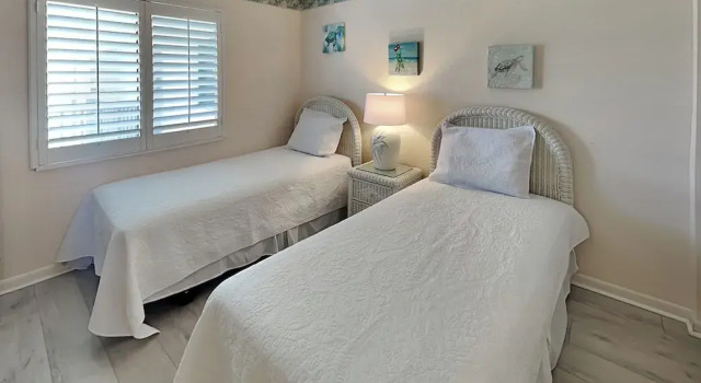 Admirals Bay 255 by Distinctive Beach Rentals