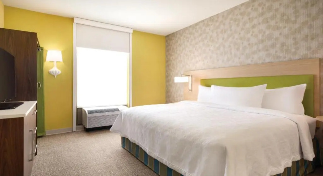 Трёхместный люкс Home2 Suites By Hilton Columbus Dublin