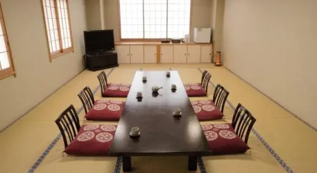 Sanazawa-no-Mori, Забронировать Отель Отели Gunma с парковкой, Парковка