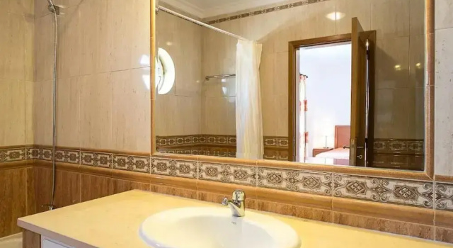 Апартаменты с 3 комнатами с балконом Apartamentos Benvindo by Umbral