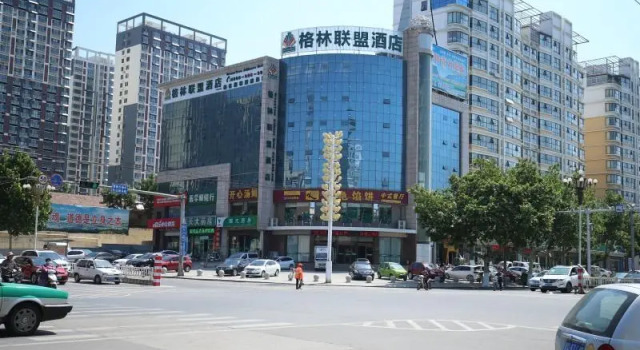 Семейный номер Standard Отель GreenTree Alliance Linyi Mengyin County Xincheng Road Hotel