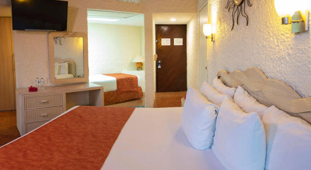 Cabo Blanco Hotel and Marina, Prenota Hotel Barra de Navidad Costalegre