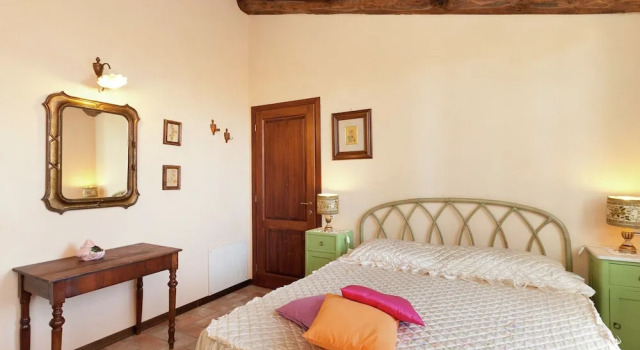 Holiday Home With Pool in Stabbia, Rezervați Hotel Stabbia Toscana