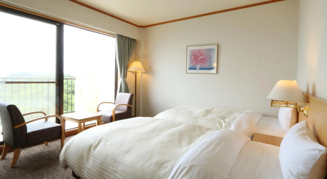 Tsushima Grand Hotel, Rezerwuj Hotel Tsushima 