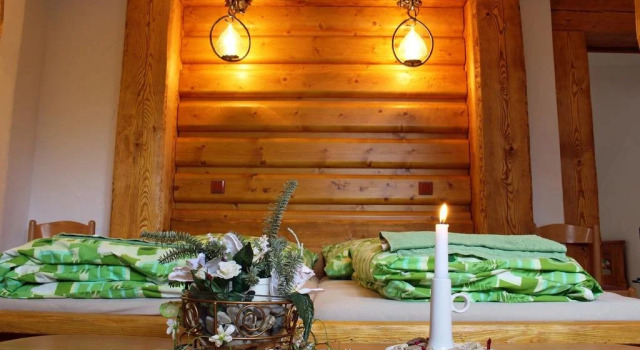 Wellness Penzion Na Kamyncu, Забронировать Отель Яблунков Beskids