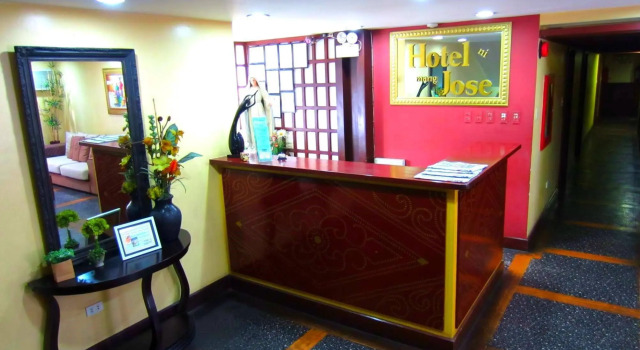 Hotel ni Mang Jose, Забронировать Отель  