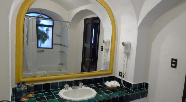 Трёхместный номер Standard Villa Colonial
