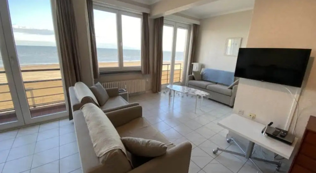Studio in Knokke With Stunning Sea Views