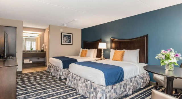 Четырёхместный номер Standard Rockport Inn and Suites