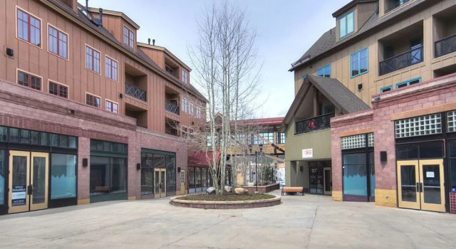 Main Street Station 3307